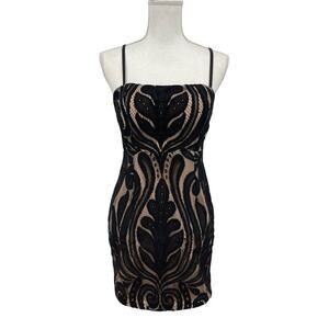 LF Seek The Label Black Lace Overlay Back Lace-Up Mini Dress Women's Size Medium